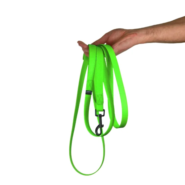 Smycz wodoodporna ZIELONA